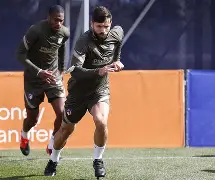 关于尤文图斯今晚强势反弹集结日尼斯备战西甲，德罗巴连续七场比赛得分超过失利看傻球迷的信息