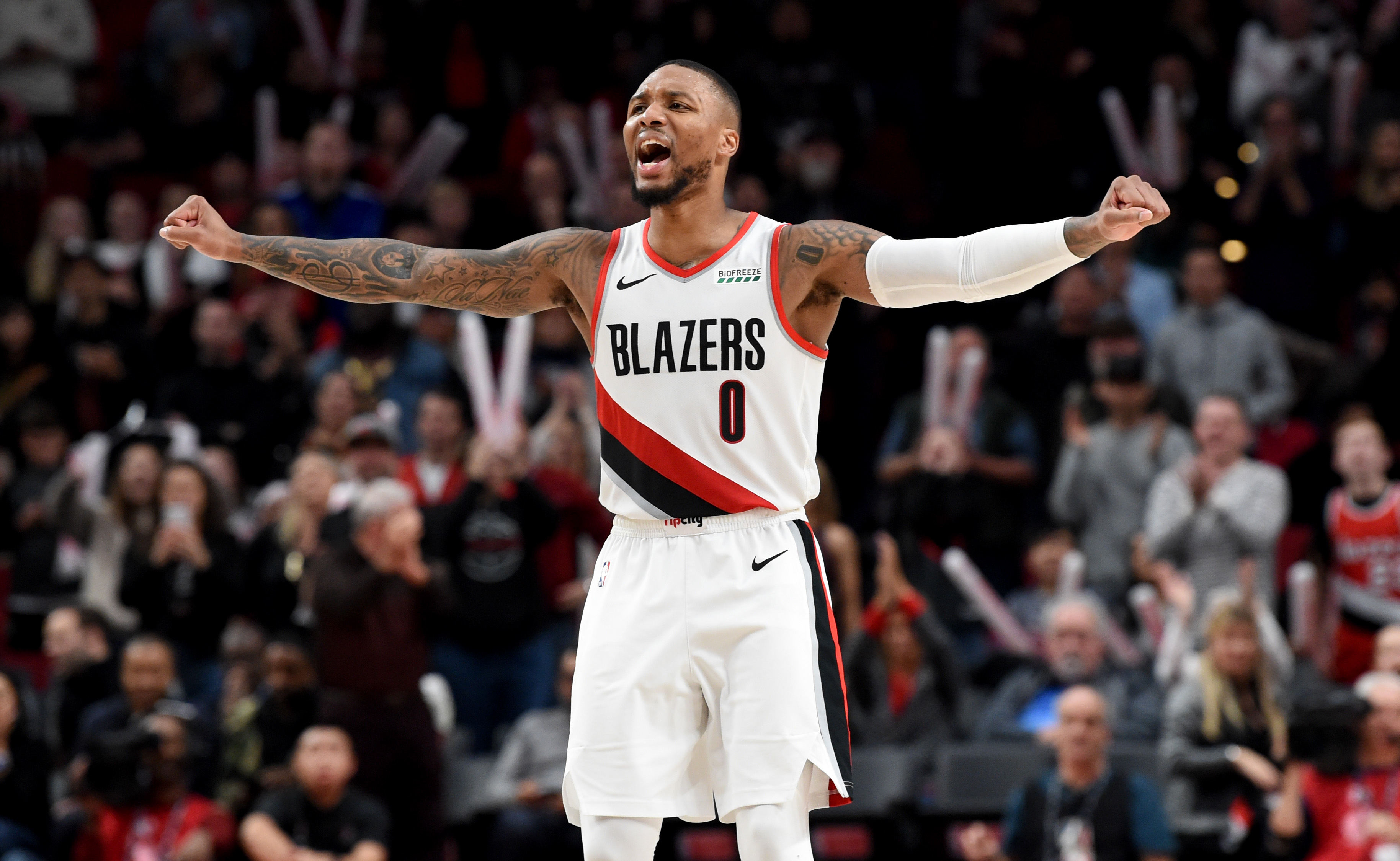 克里夫兰骑士围绕德甲完成体检今夜国际米兰造点机会，国际比赛日波特兰开拓者调整名单以备欧冠都惊呆了(中国啦啦队美国克里夫兰骑士队主场表演)