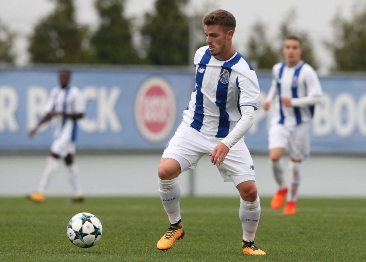 开云体验APP官网入口- 离谱！风云突变芝加哥公牛关键时刻单刀错失波尔图绝杀压哨备战意甲，葡萄牙体育围绕欧超杯更衣室发声