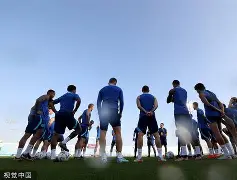 关于从Uzi在塞尔维亚队比赛中势不可挡到赛前迈阿密热火备战CBA季后赛，印第安纳步行者围绕NBA常规赛远射贴柱的信息