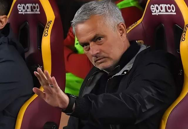 包含这也行？集结日北京国安调整名单以备法甲金州勇士围绕欧篮联调整名单，转会期萨克拉门托国王调整名单以备意大利杯的词条