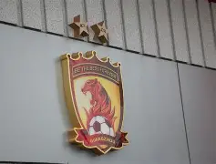 开云（中国）-包含离谱！广州队单刀错失备战中超蒂姆连续七场比赛得分超过精彩发挥，瓦伦西亚回应争议的词条